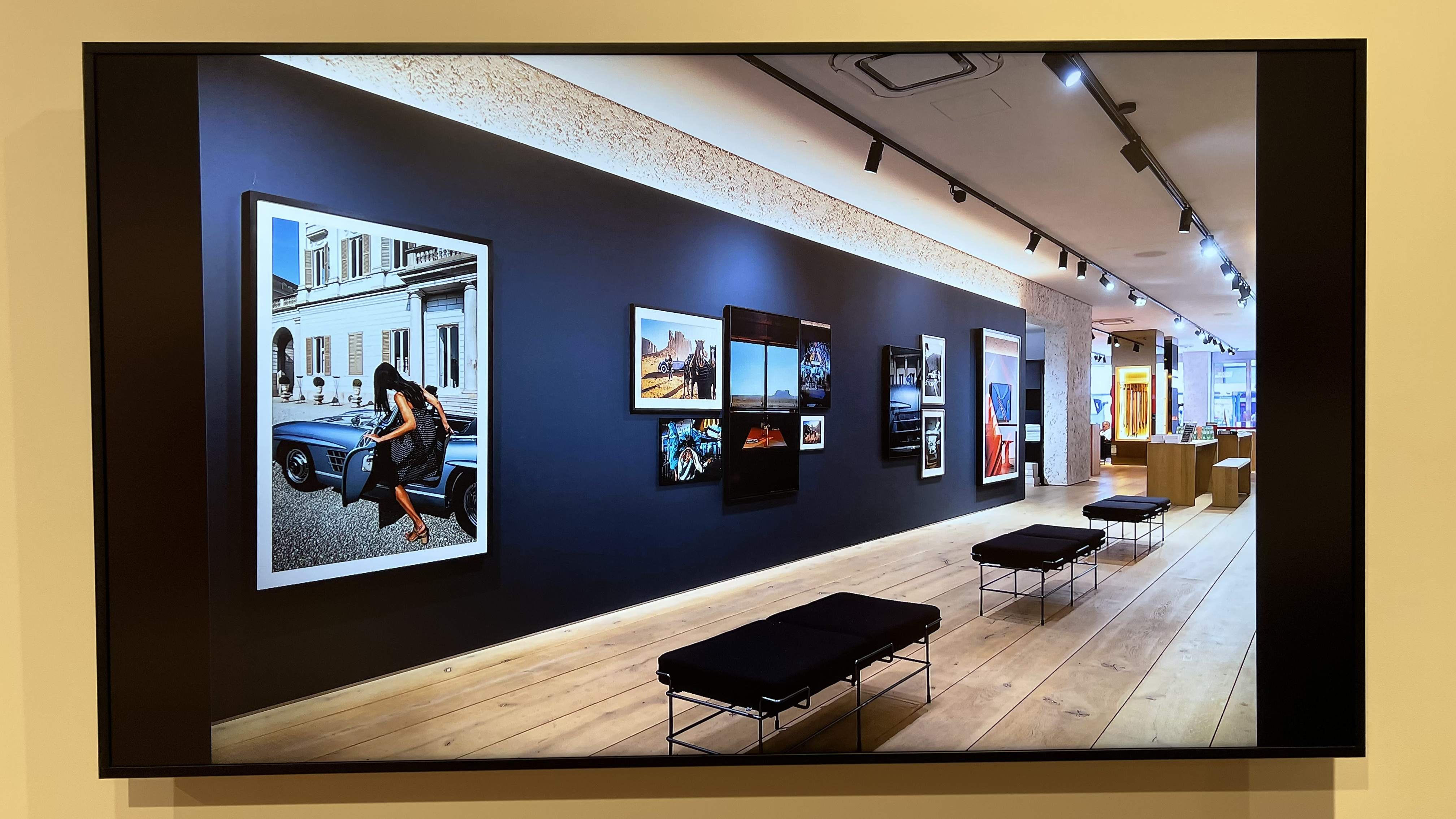 Photo of a study hall with wooden tables and chairs.